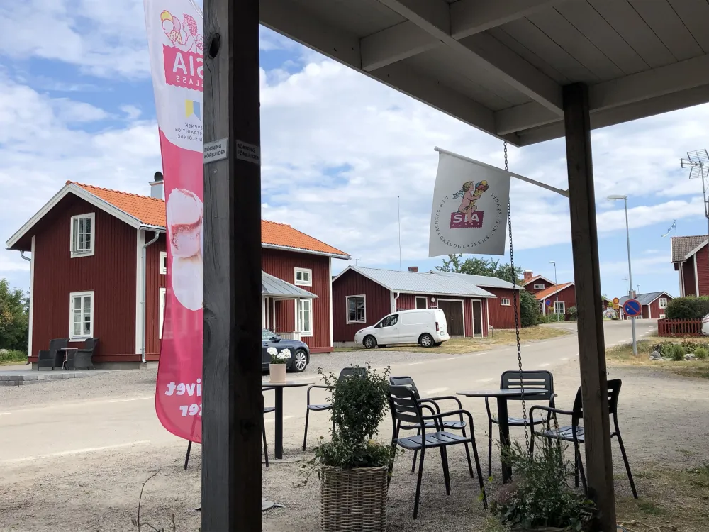 InfoPoint Glasstantens lanthandel (sommar)