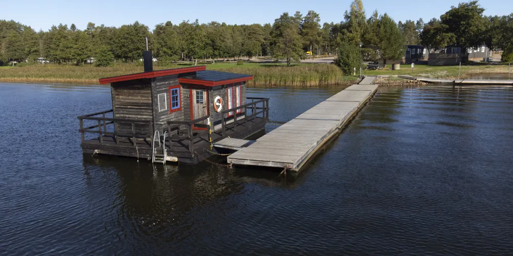 Bastuflotten vid Stenö havsbad