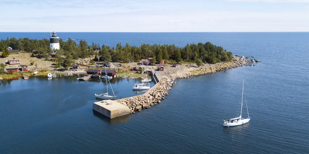 Ön Storjungfrun i Söderhamns skärgård