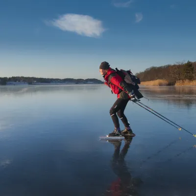 En tur med skridskor i Söderhamns skärgård