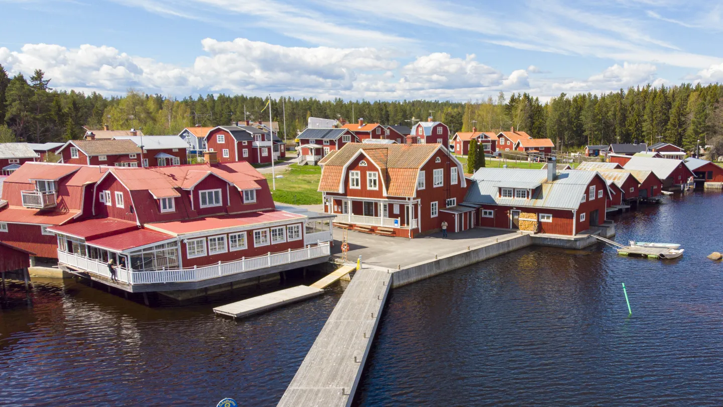 Restaurangen Albertina i mysiga fiskeläget Skärså