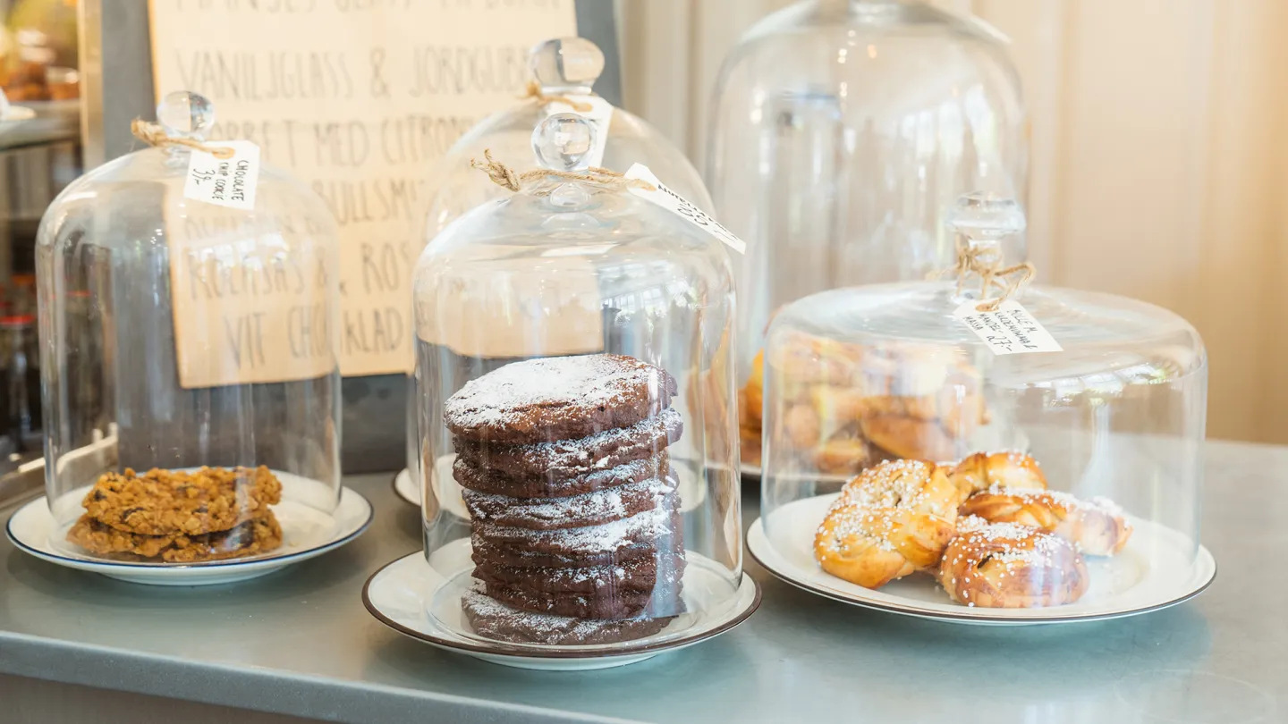 kakor på ett café