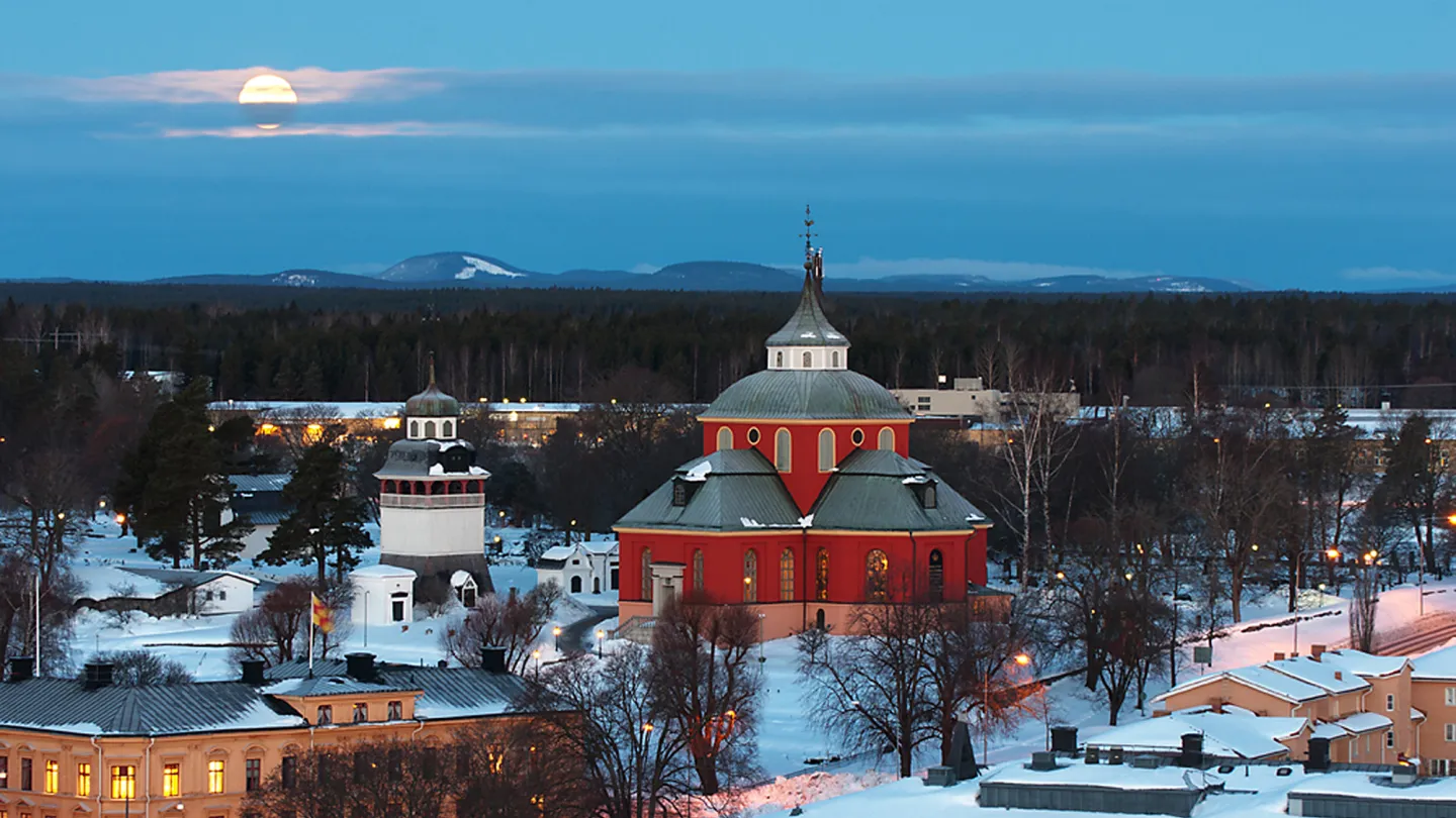 Vinter vid kyrkan Ulrika Eleonora i Söderhamn