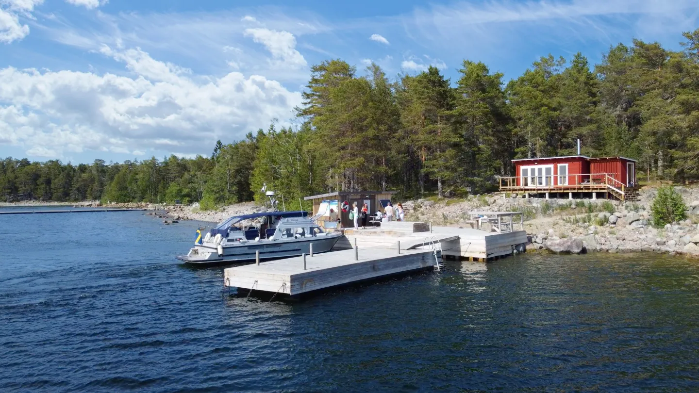 Den mysiga ön Klacksörarna i Söderhamns skärgård